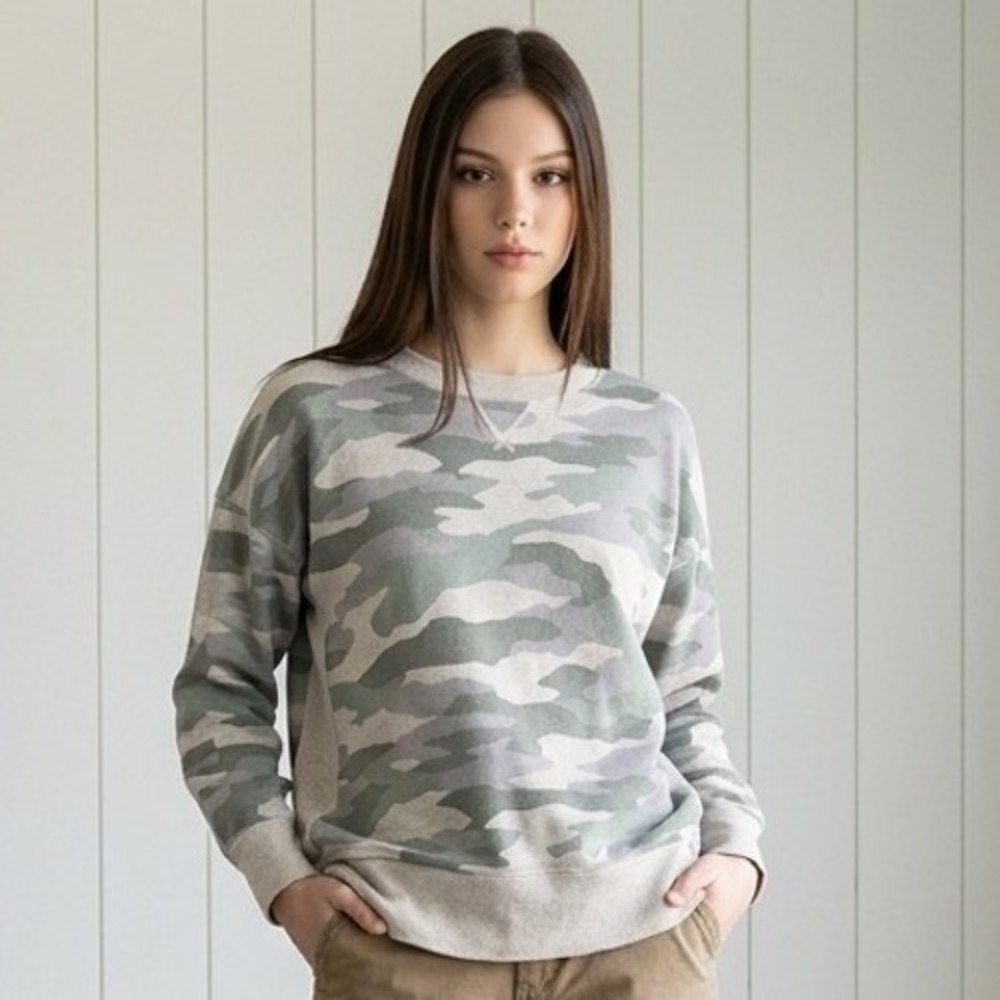 Aerie Womens Camo Crewneck Sweatshirt Large Grey Green Camouflage Side Slits